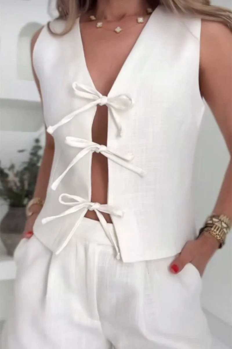 Bow Tie Front Elastic Strappy Vest In White