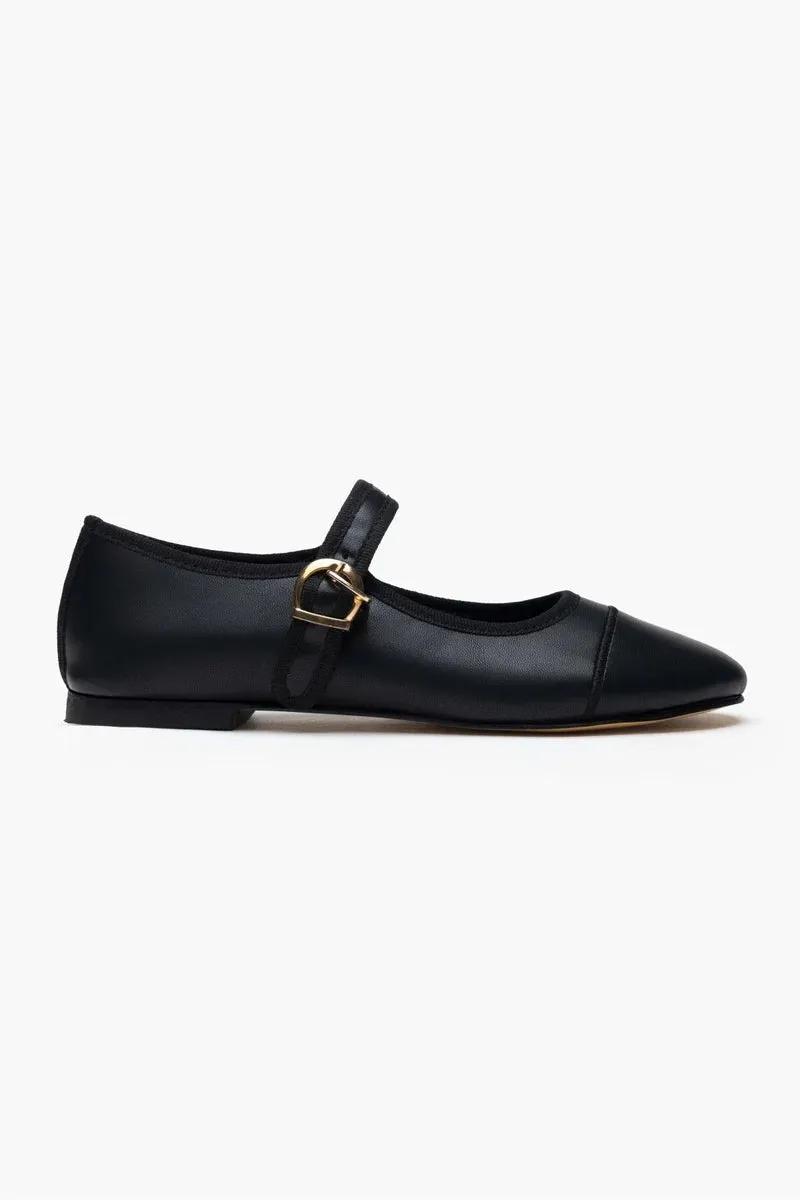 Zoe Flats