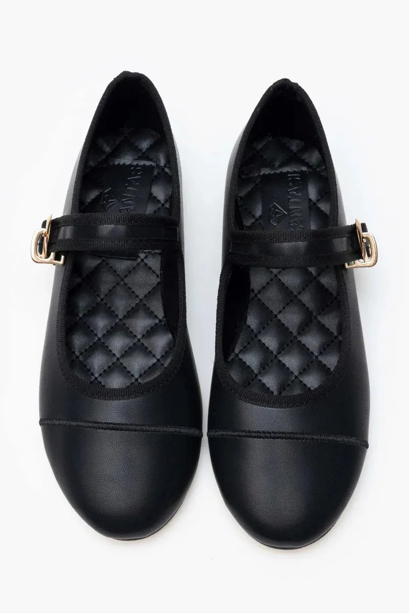 Zoe Flats